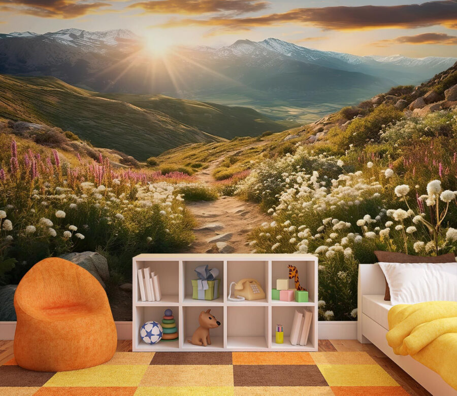 Chemin dans une vallée avec des fleurs et des montagnes en arrière-plan