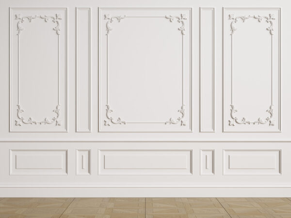 Mur blanc avec moulures Mur blanc avec moulures