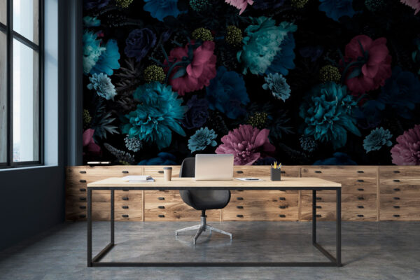 Motif floral vibrant sur fond noir. Motif floral vibrant sur fond noir.