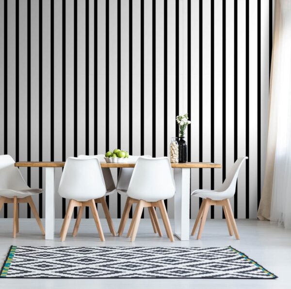 Lignes verticales noires et blanches Lignes verticales noires et blanches