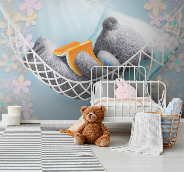 Ourson dormant dans un hamac Ourson dormant dans un hamac