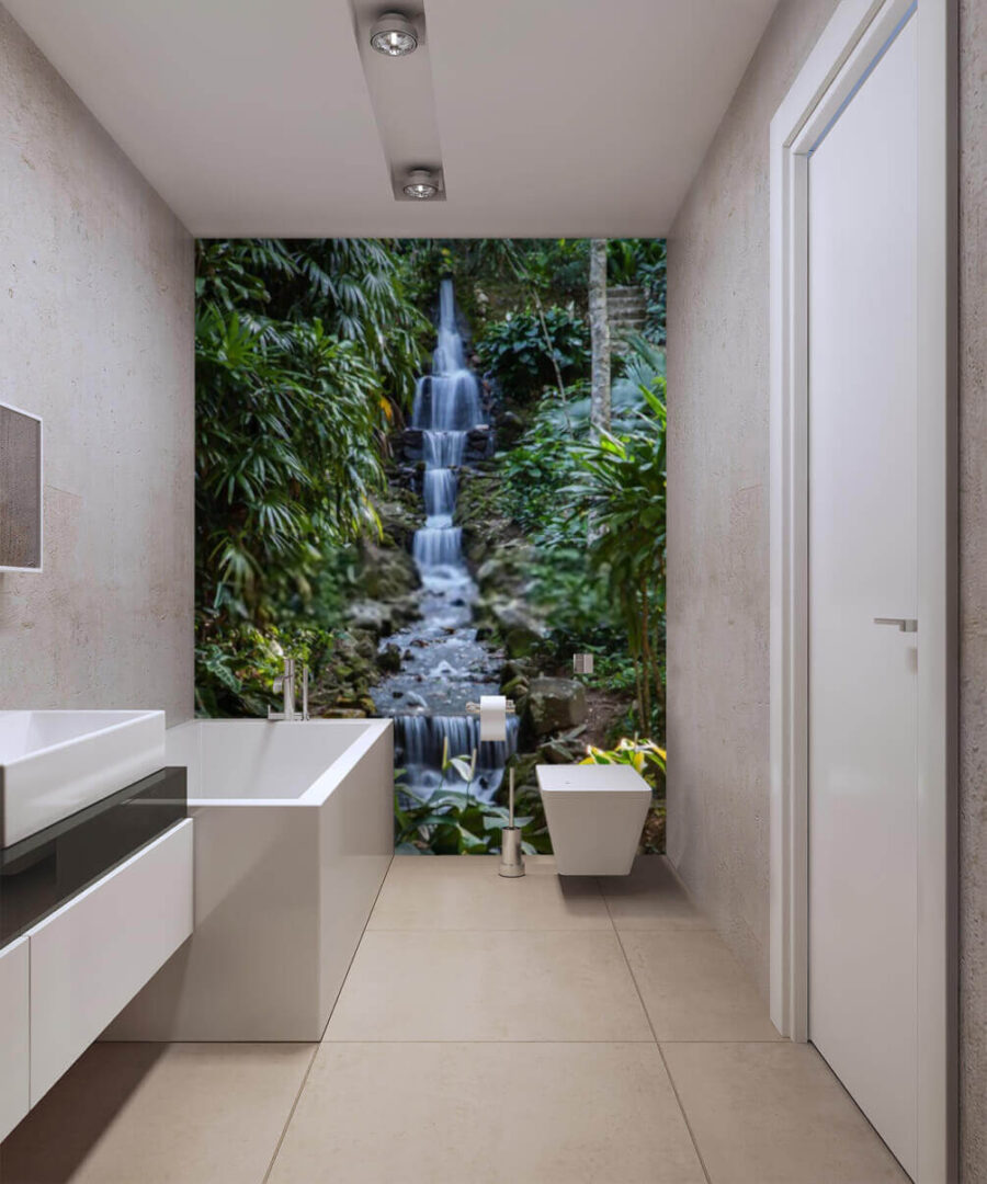 Chute d'eau dans la jungle