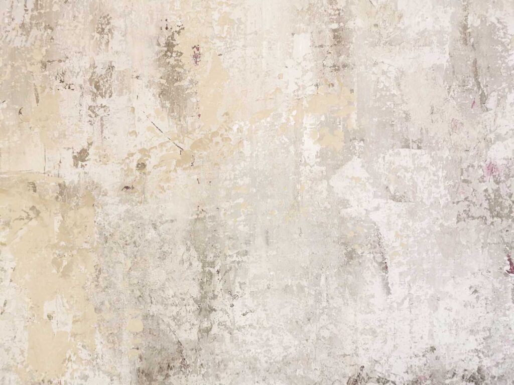 Mur blanc avec rayures et fissures Mur blanc avec rayures et fissures