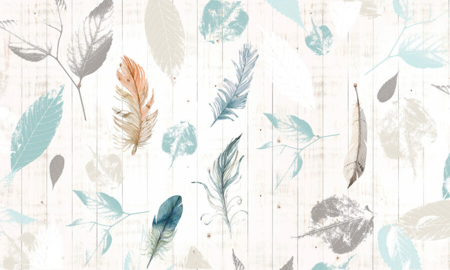 Groupe de plumes sur une surface en bois