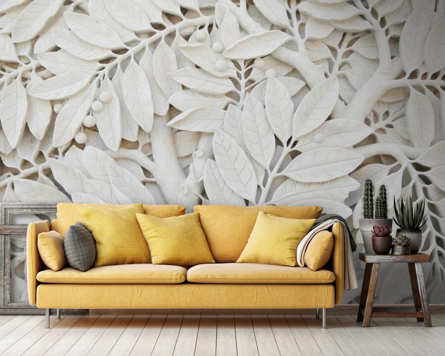 Arbre blanc avec feuilles et baies
