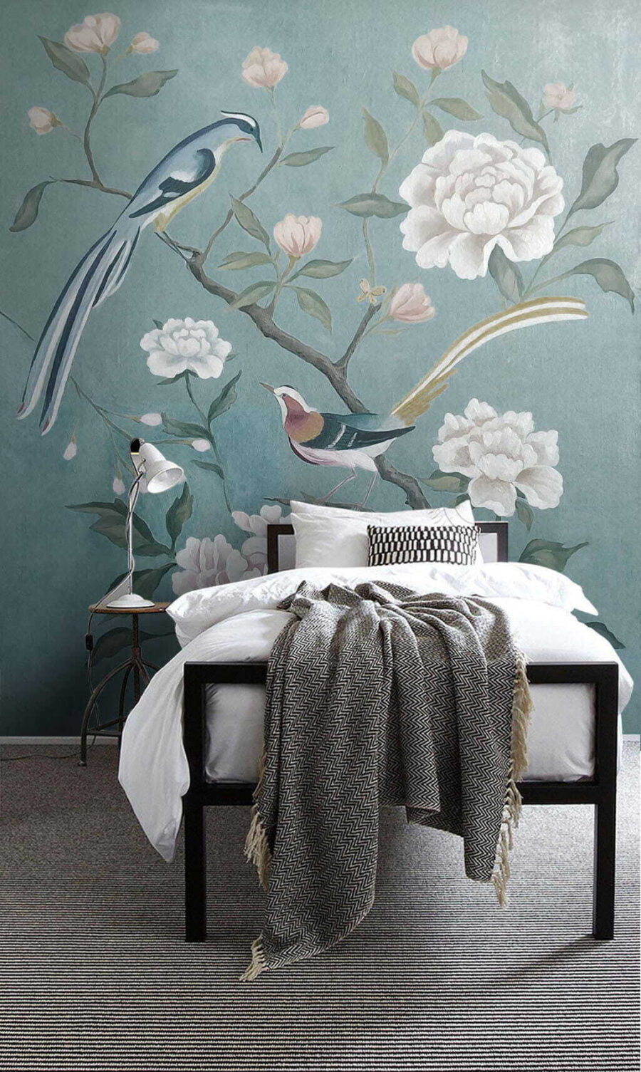 Peinture d'oiseaux sur une branche avec des fleurs