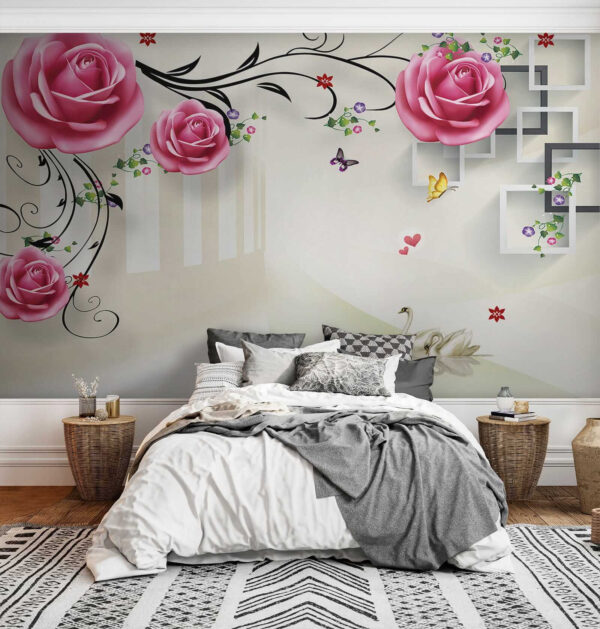 Papier peint avec des roses et des oiseaux Papier peint avec des roses et des oiseaux