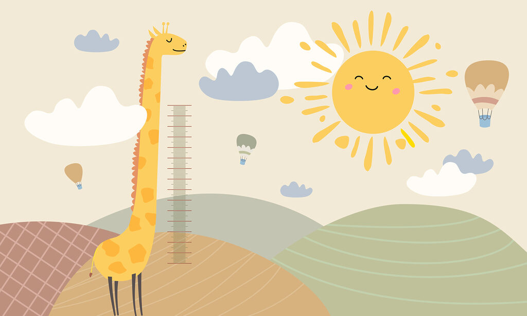 Une girafe debout dans un champ avec un soleil et des nuages Une girafe debout dans un champ avec un soleil et des nuages