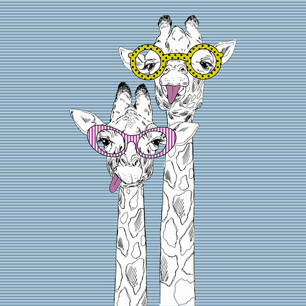 Une girafe portant des lunettes Une girafe portant des lunettes