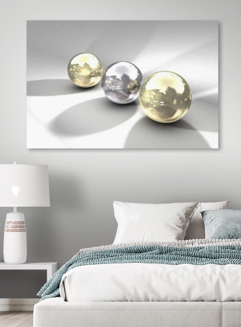 Un groupe de boules brillantes