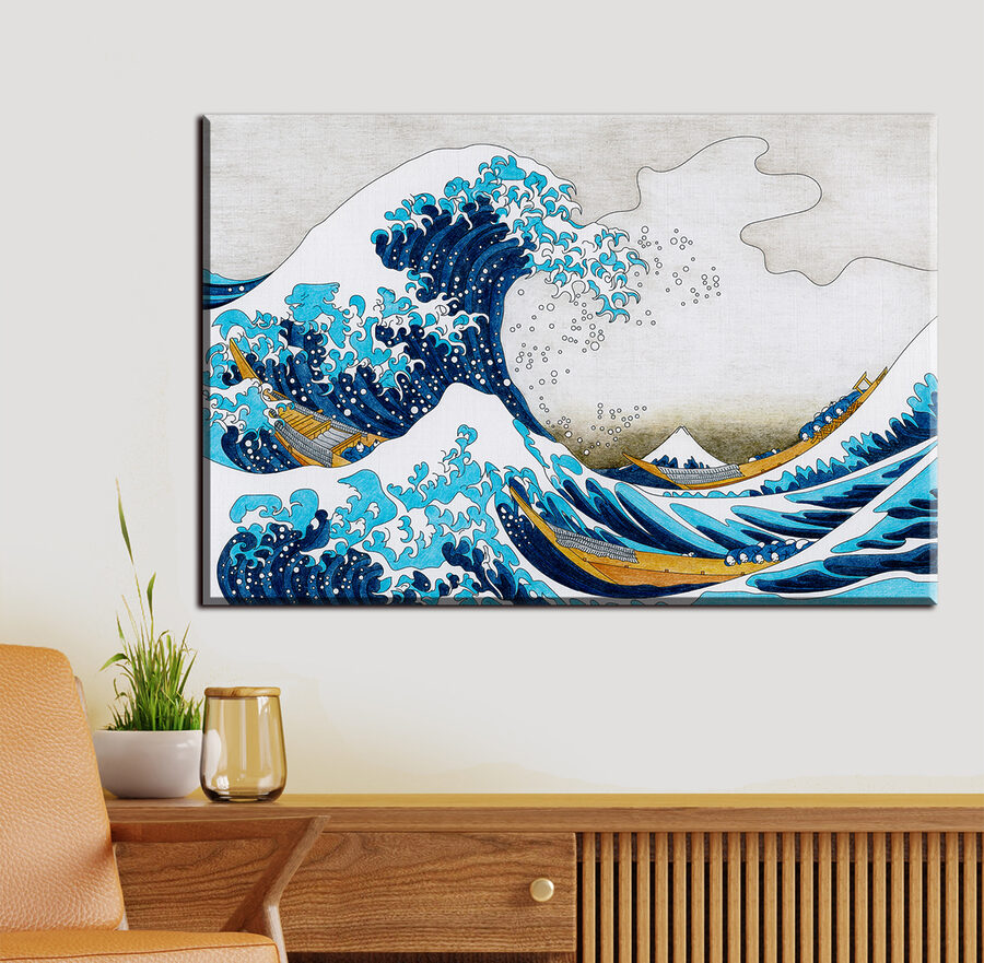 Une grande vague d'eau