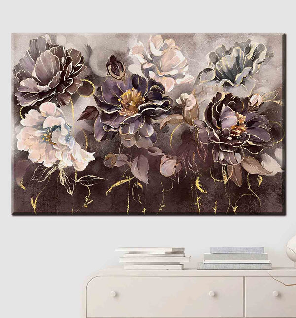 Une peinture de fleurs sur un mur Une peinture de fleurs sur un mur