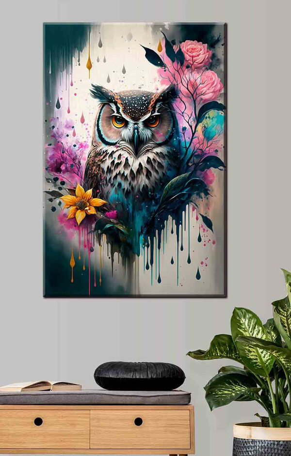Un hibou avec des fleurs Un hibou avec des fleurs