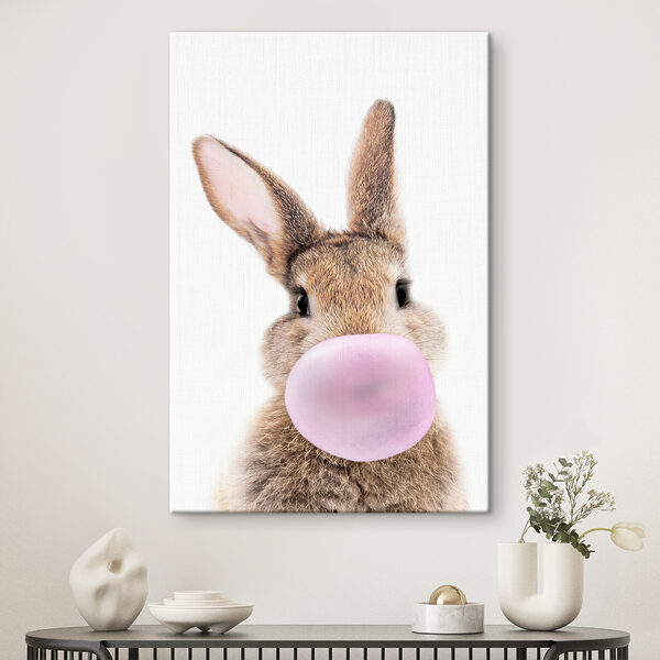 Un lapin avec un chewing-gum Un lapin avec un chewing-gum