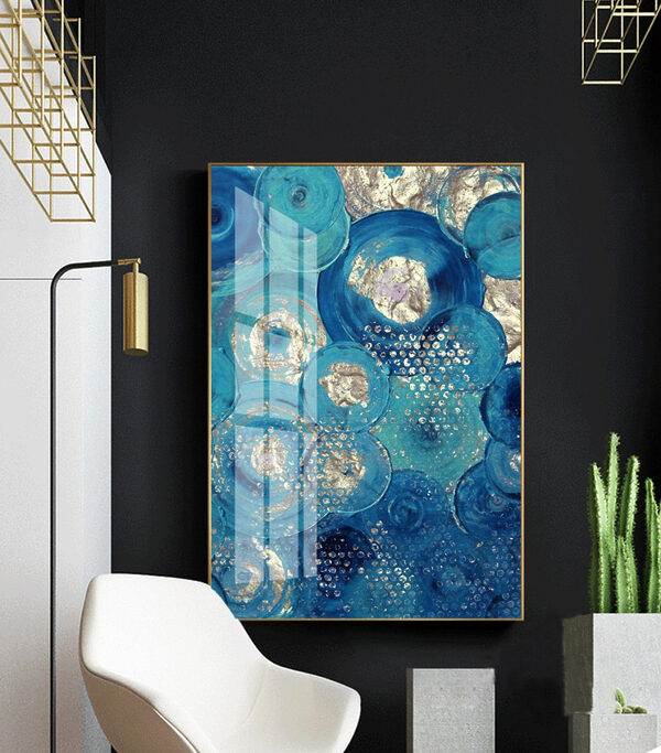 Motifs circulaires d'un bleu éclatant à la surface s01035pig3 600x683 - Motifs circulaires d'un bleu éclatant à la surface - tegory