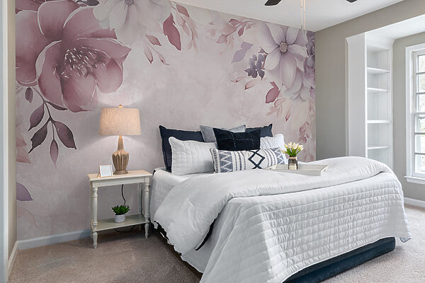 Une composition de fleurs roses et blanches Une composition de fleurs roses et blanches