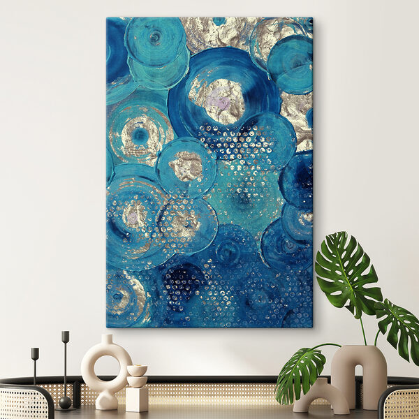 Une peinture circulaire bleue et argentée Une peinture circulaire bleue et argentée