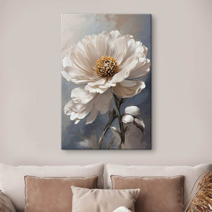 Une fleur blanche avec un centre jaune