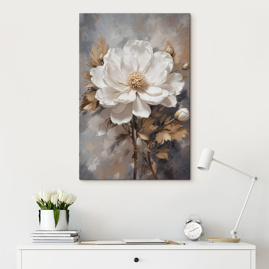 Une fleur blanche avec des feuilles brunes Une fleur blanche avec des feuilles brunes