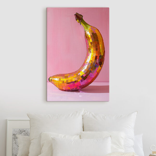 Banane miroir colorée sur fond rose Banane miroir colorée sur fond rose