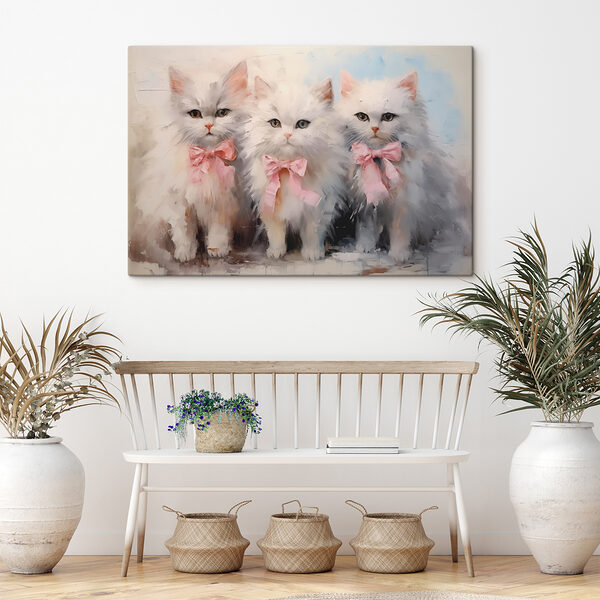 Groupe de chats blancs avec des nœuds roses Groupe de chats blancs avec des nœuds roses