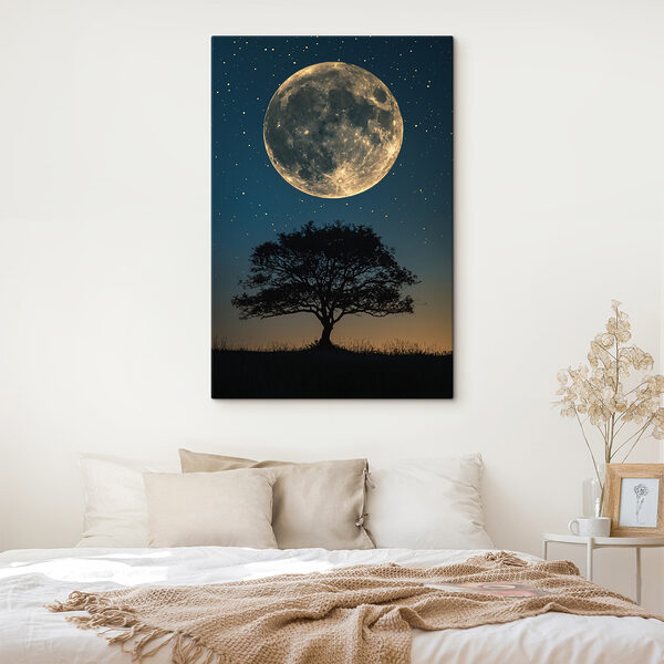 Arbre et lune dans le ciel Arbre et lune dans le ciel