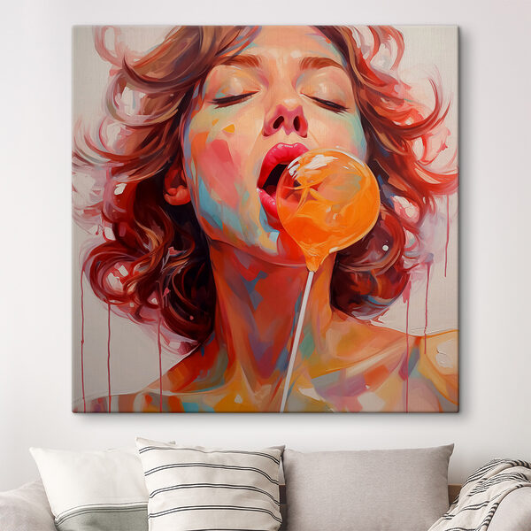 Femme rousse avec une sucette Femme rousse avec une sucette