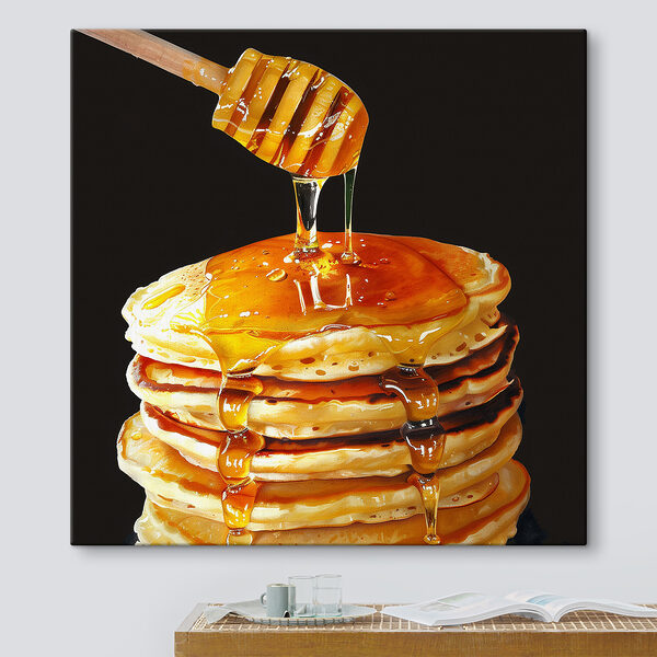 Pile de crêpes avec du miel coulant d'un bâton en bois Pile de crêpes avec du miel coulant d'un bâton en bois