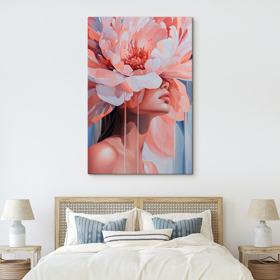 Femme avec des fleurs sur la tête Femme avec des fleurs sur la tête