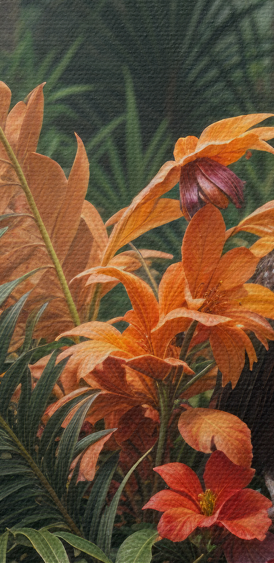 Oiseau assis sur une fleur