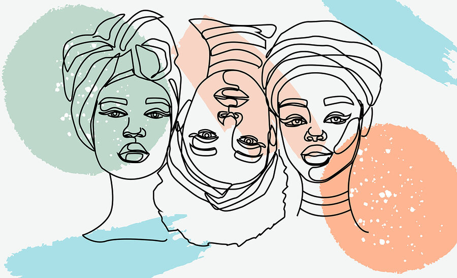 Groupe de visages de femmes