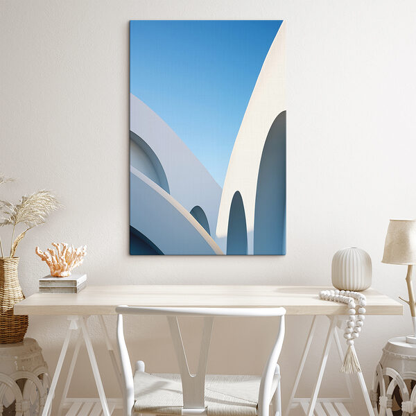 Bâtiment blanc avec un ciel bleu Bâtiment blanc avec un ciel bleu