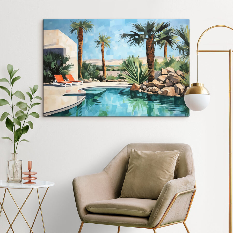 Piscine avec palmiers et chaises