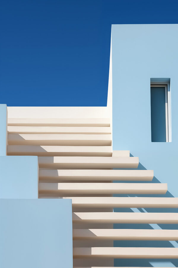 Escalier blanc à l'extérieur d'un bâtiment Escalier blanc à l'extérieur d'un bâtiment