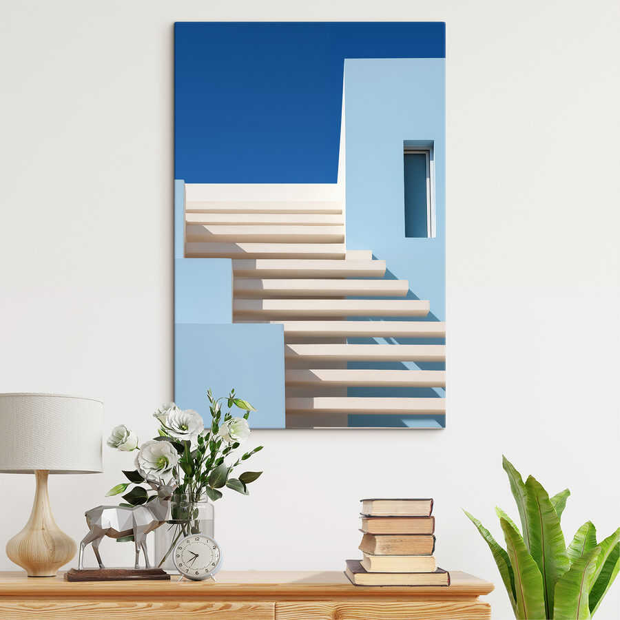 Escalier blanc à l'extérieur d'un bâtiment