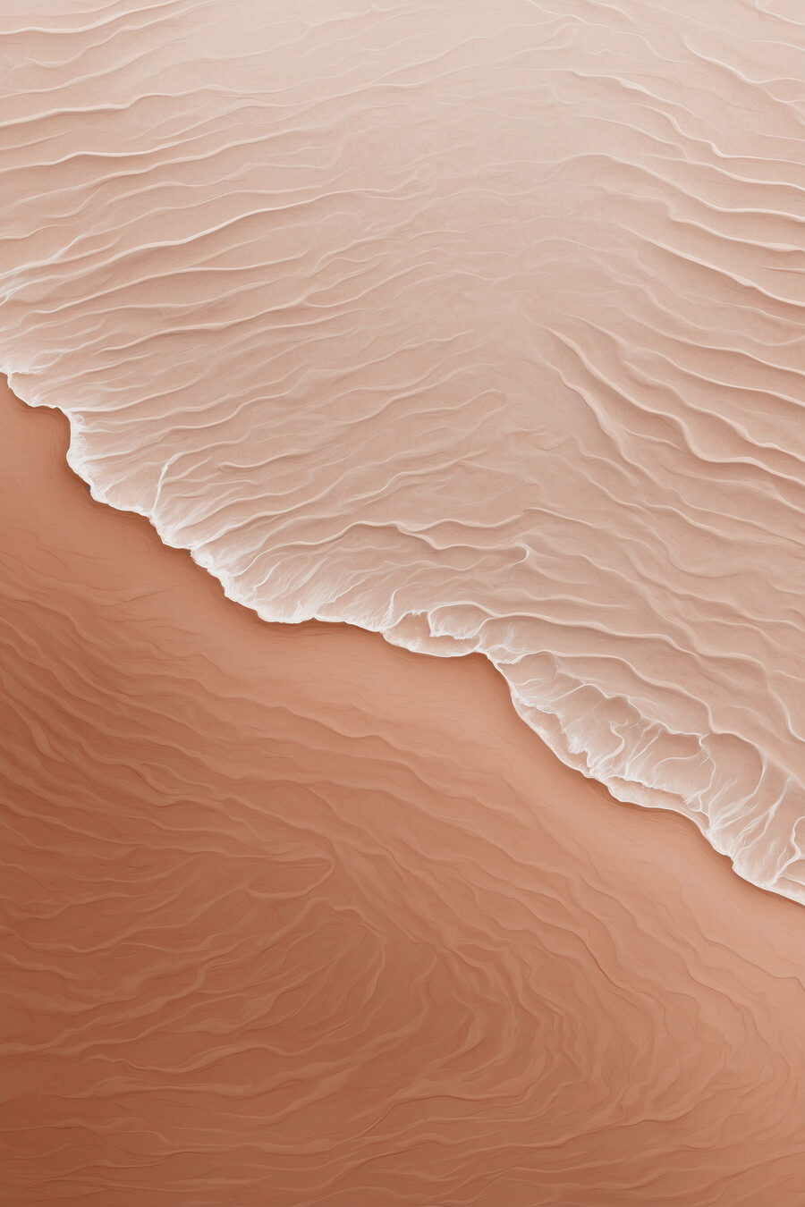 Plage de sable avec vagues