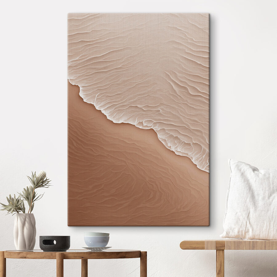 Plage de sable avec vagues