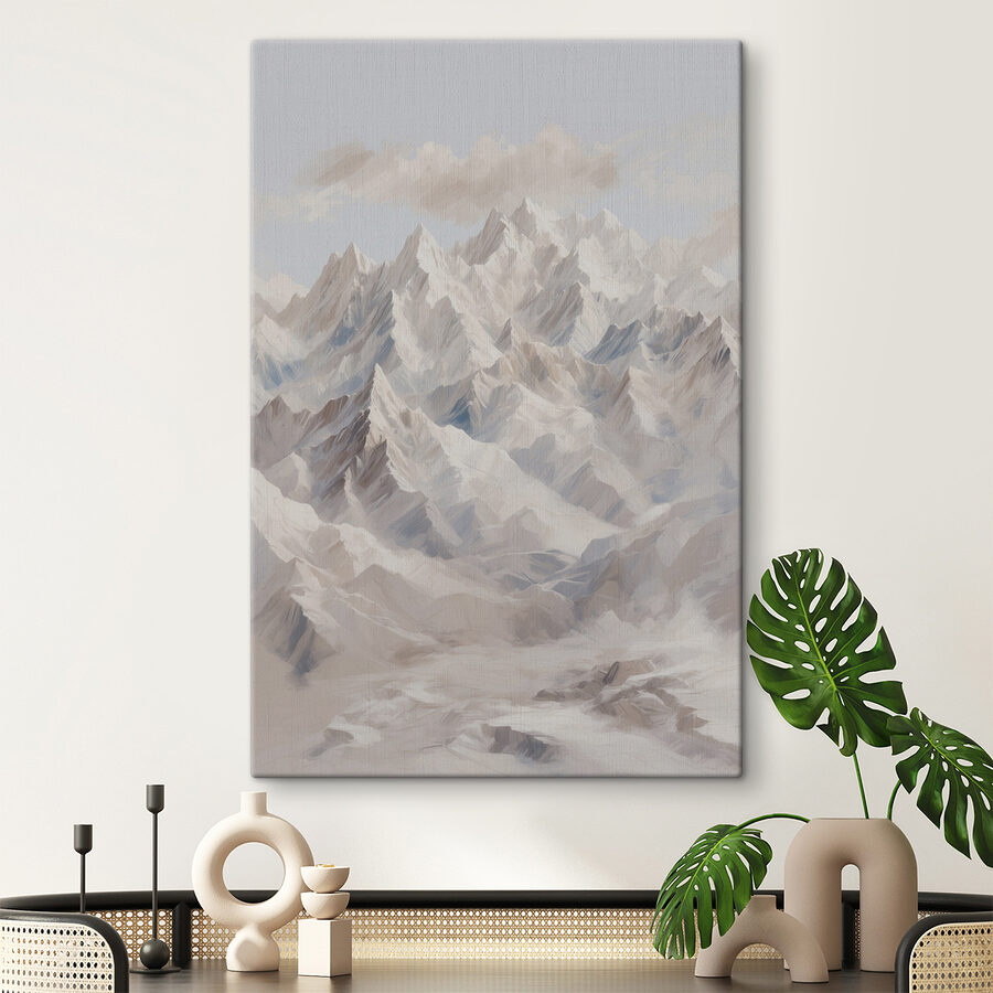 Chaîne de montagnes enneigées