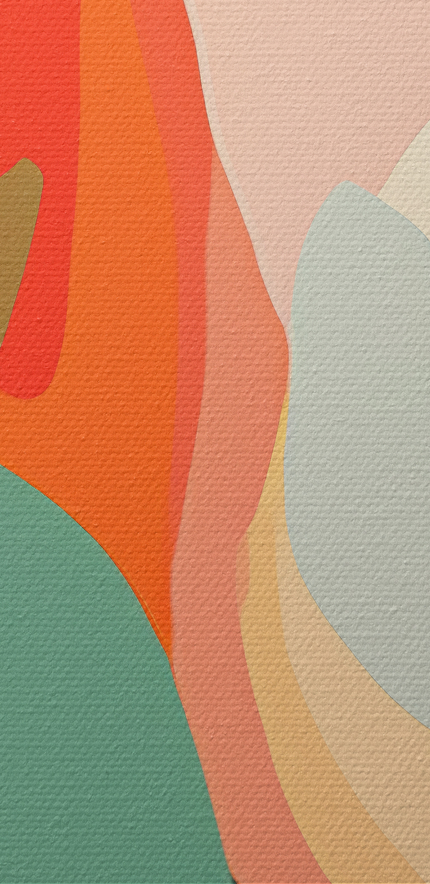 Visage de femme avec des feuilles colorées