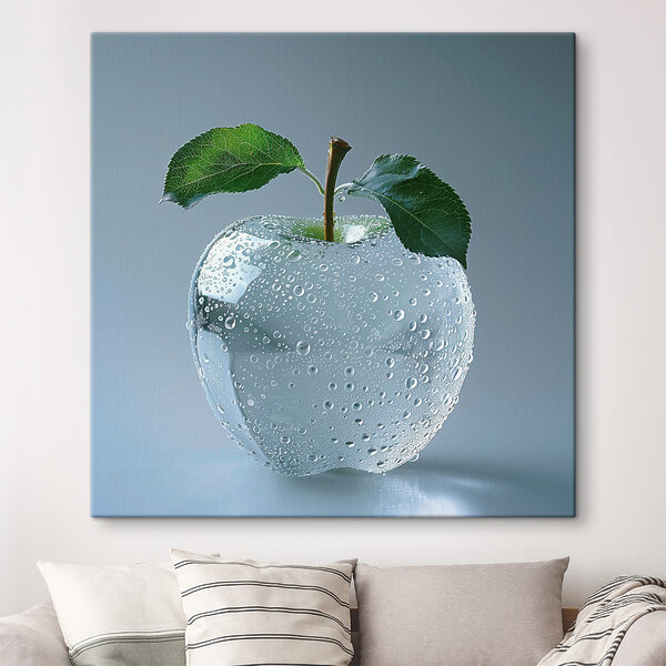 Pomme claire avec des gouttes d'eau Pomme claire avec des gouttes d'eau