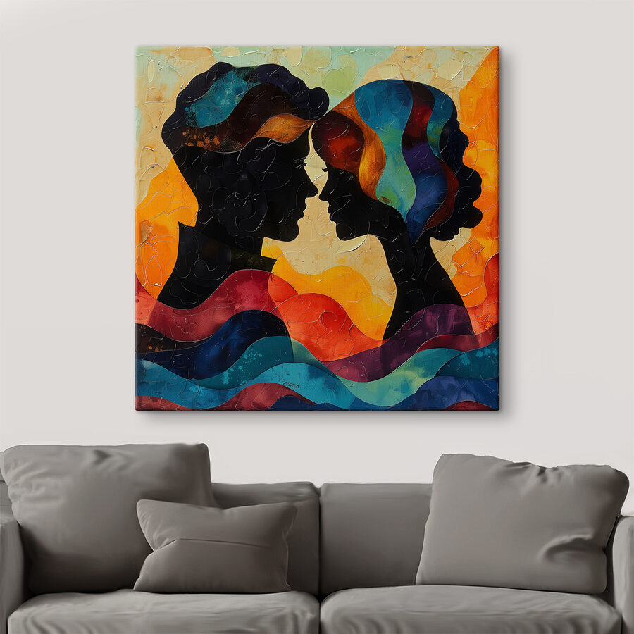 Homme et femme se regardant l'un l'autre