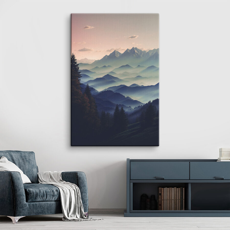 Chaîne de montagnes avec arbres et nuages