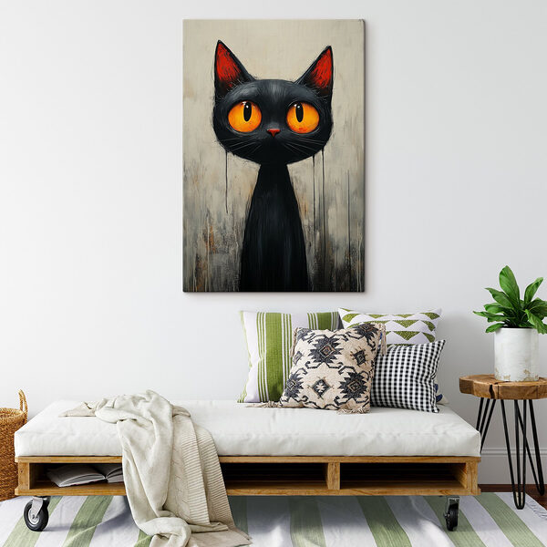 Chat noir aux yeux orange Chat noir aux yeux orange