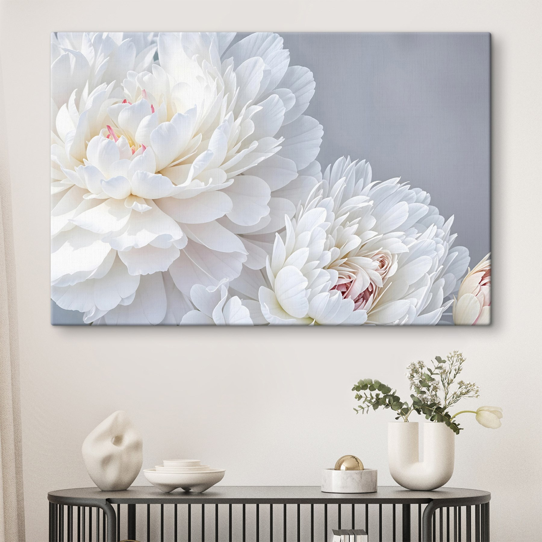 Close up of white flowers