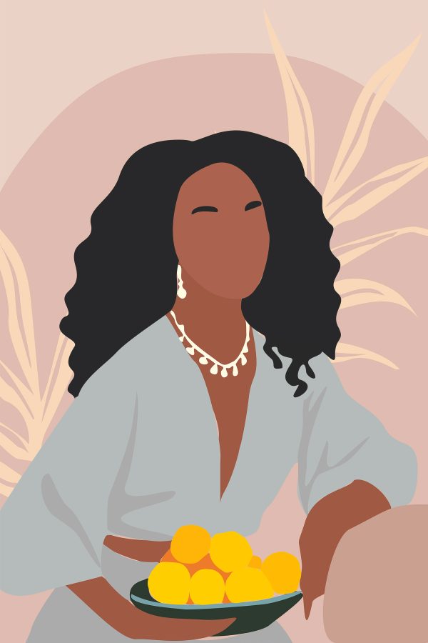 Femme aux cheveux longs portant une chemise blanche et un collier Femme aux cheveux longs portant une chemise blanche et un collier