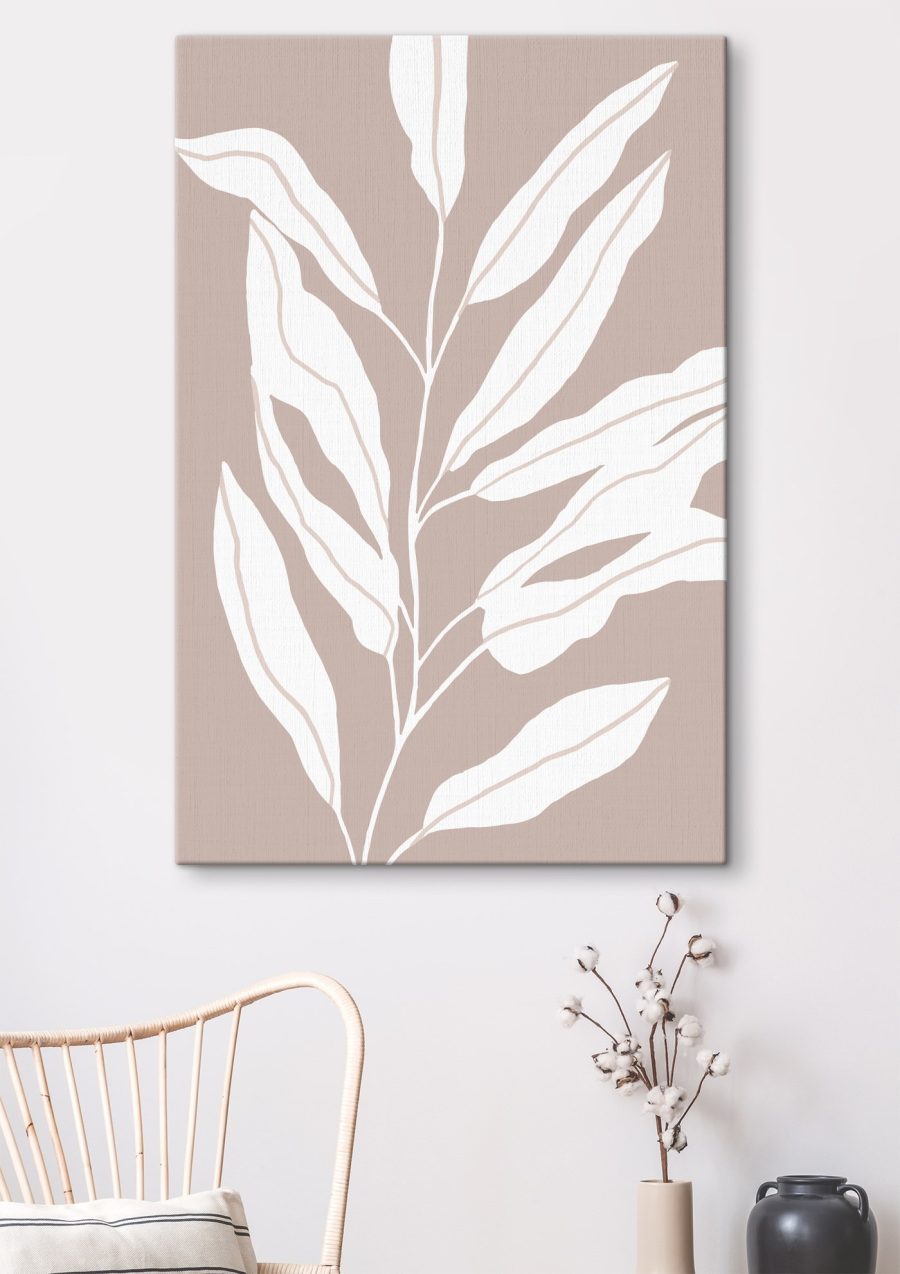 Feuilles blanches sur fond brun Feuilles blanches sur fond brun