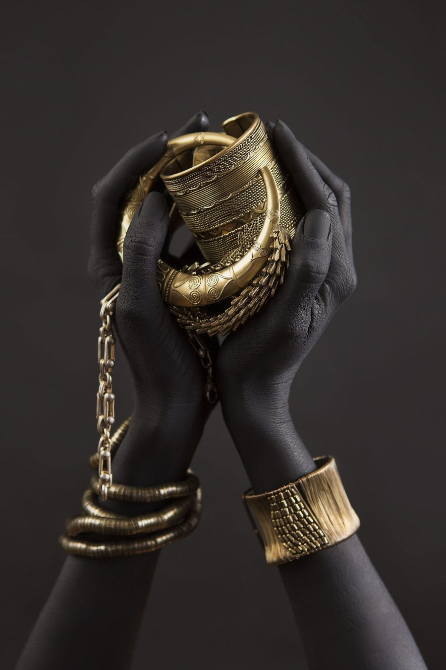Des mains berceuses d'histoire
