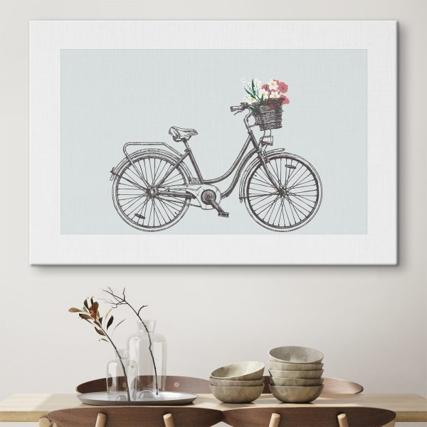 Bicyclette avec des fleurs dans un panier Bicyclette avec des fleurs dans un panier