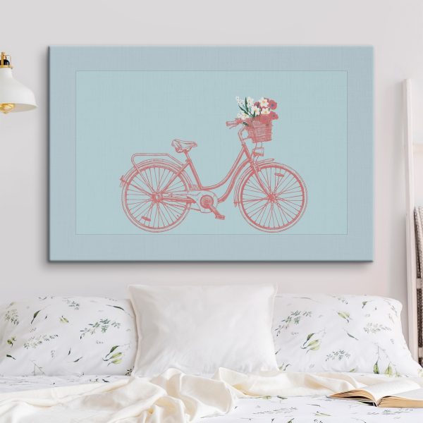 Bicyclette avec des fleurs dans un panier Bicyclette avec des fleurs dans un panier