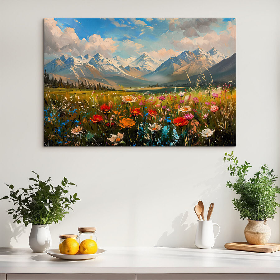Champ de fleurs avec des montagnes en arrière-plan Champ de fleurs avec des montagnes en arrière-plan